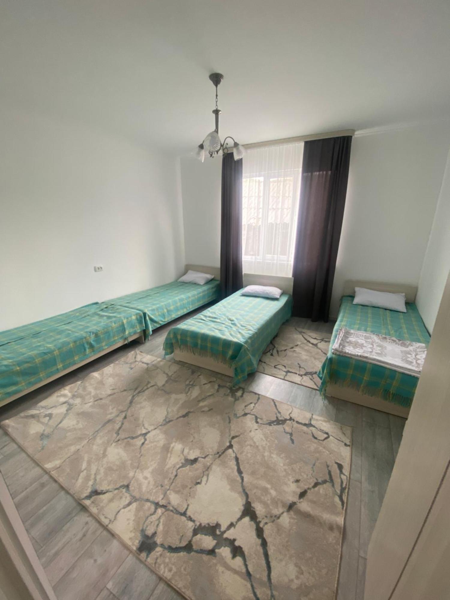 Ni Guest House Saty Екстер'єр фото